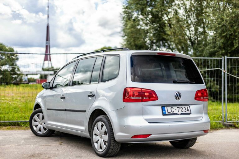 VW TOURAN – 7