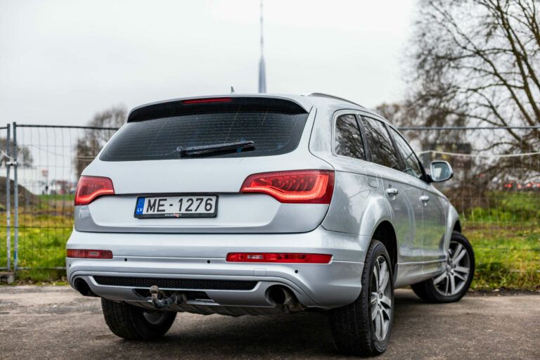 AUDI Q7 – 7