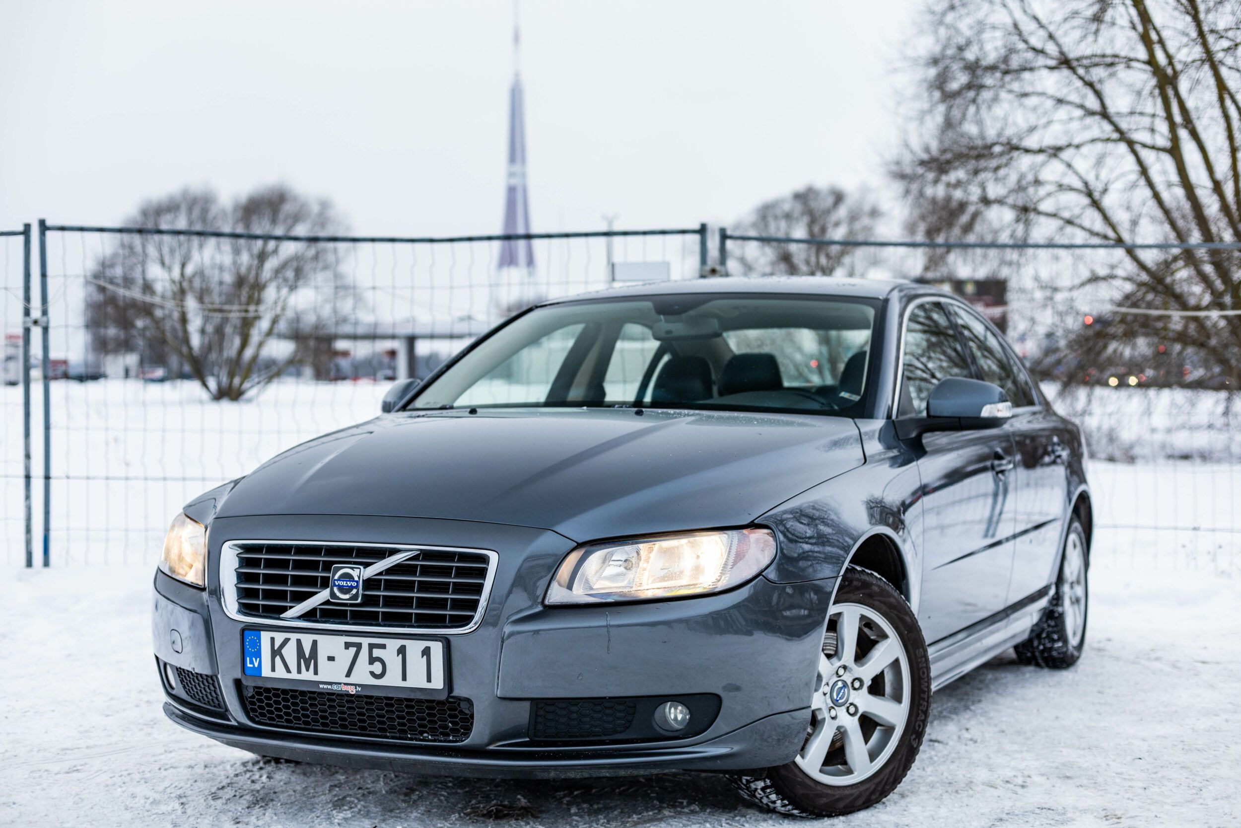 VOLVO S80