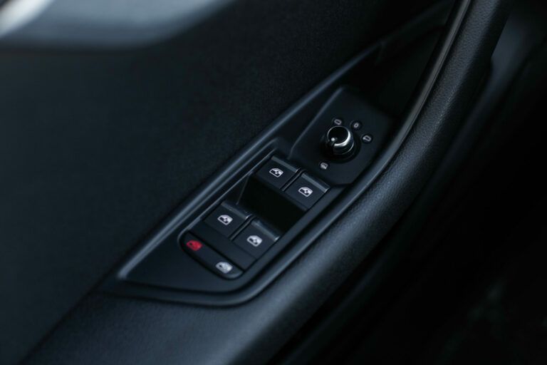 AUDI A4 AVANT – 2
