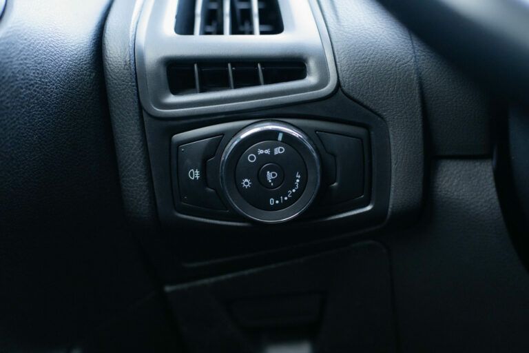 FORD FOCUS – 3