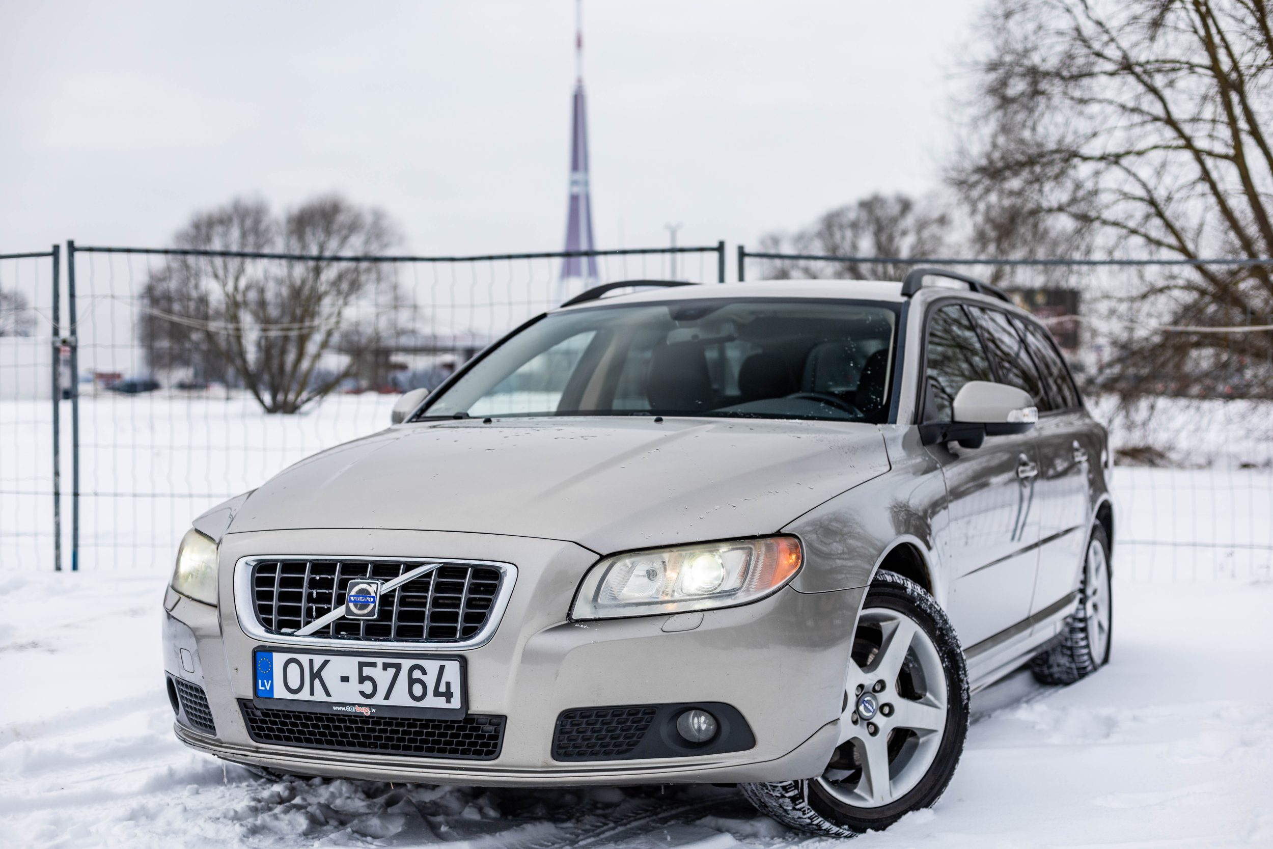 VOLVO V70