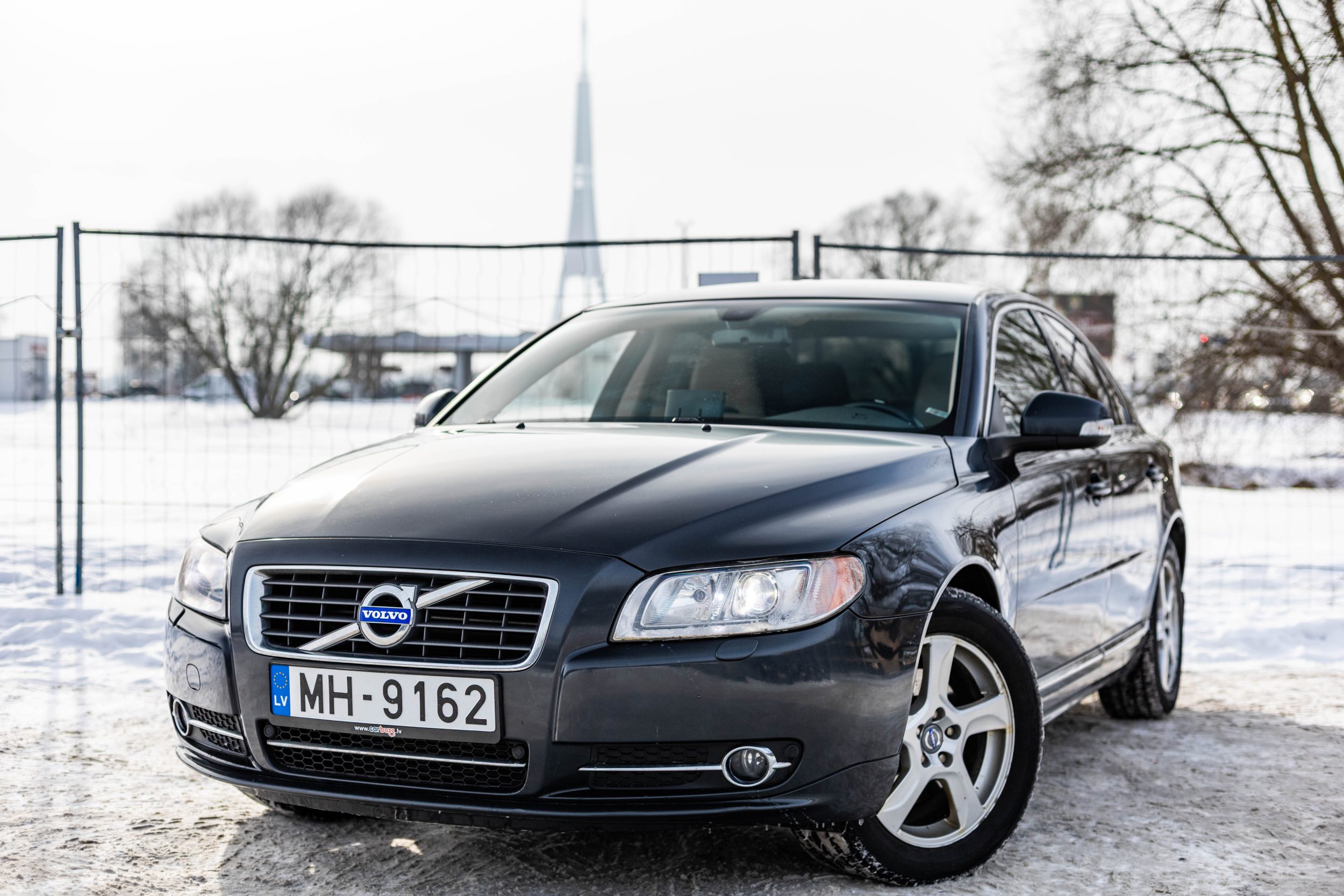 VOLVO S80