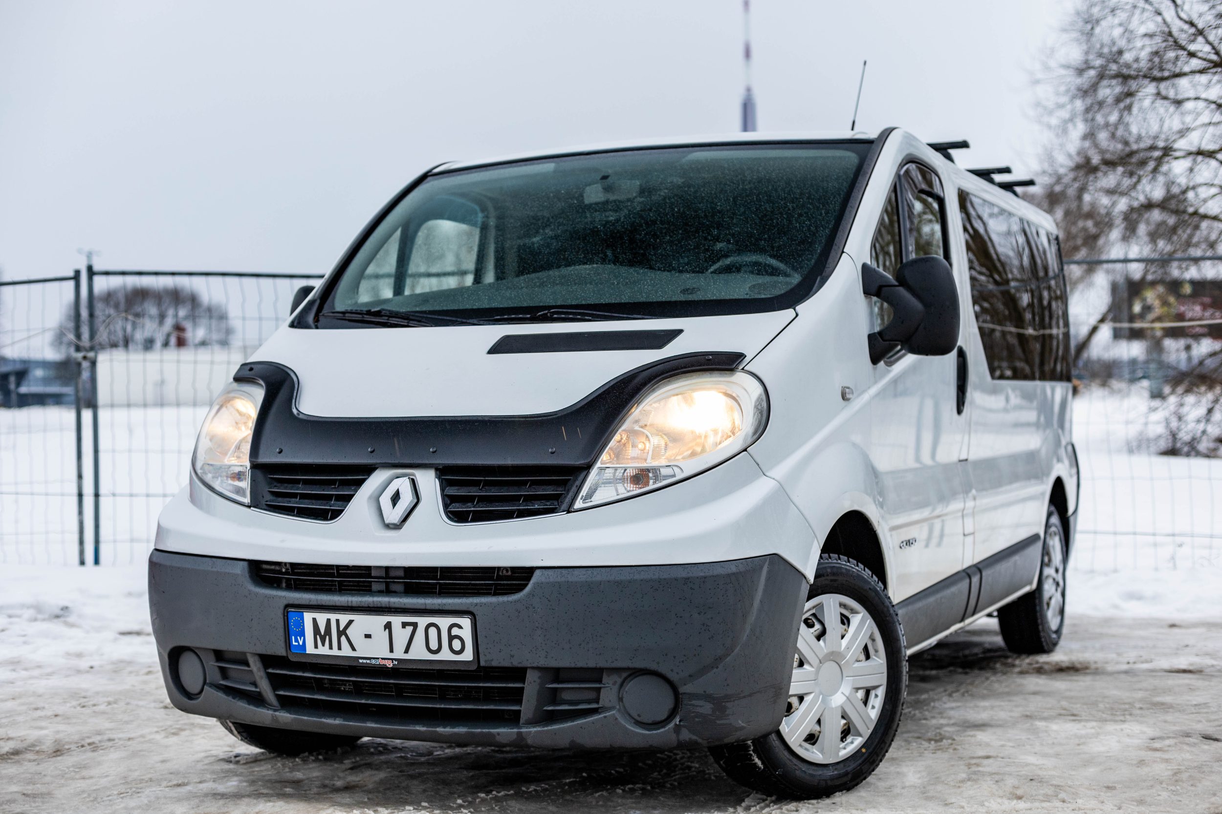 RENAULT TRAFIC
