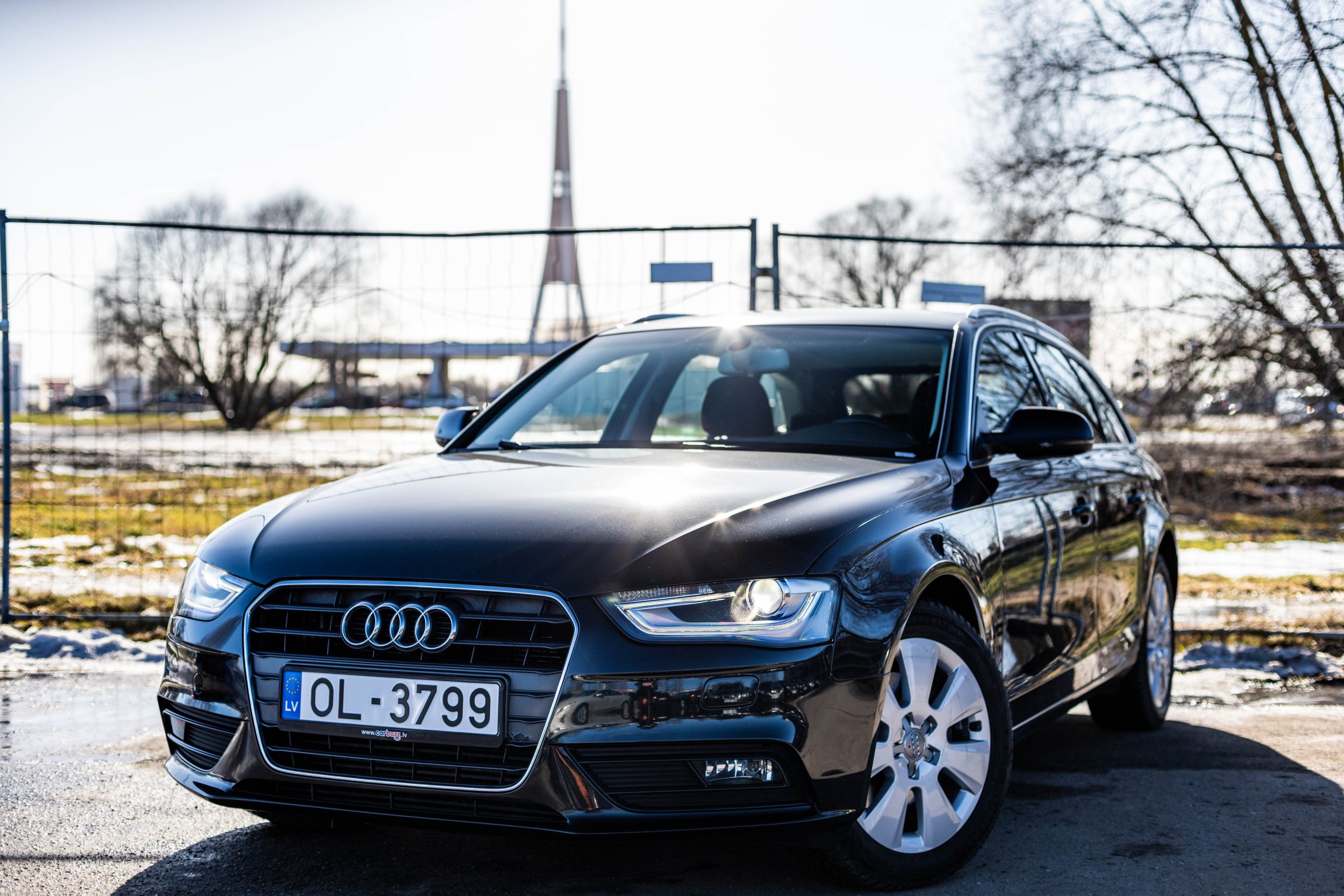 AUDI A4 AVANT