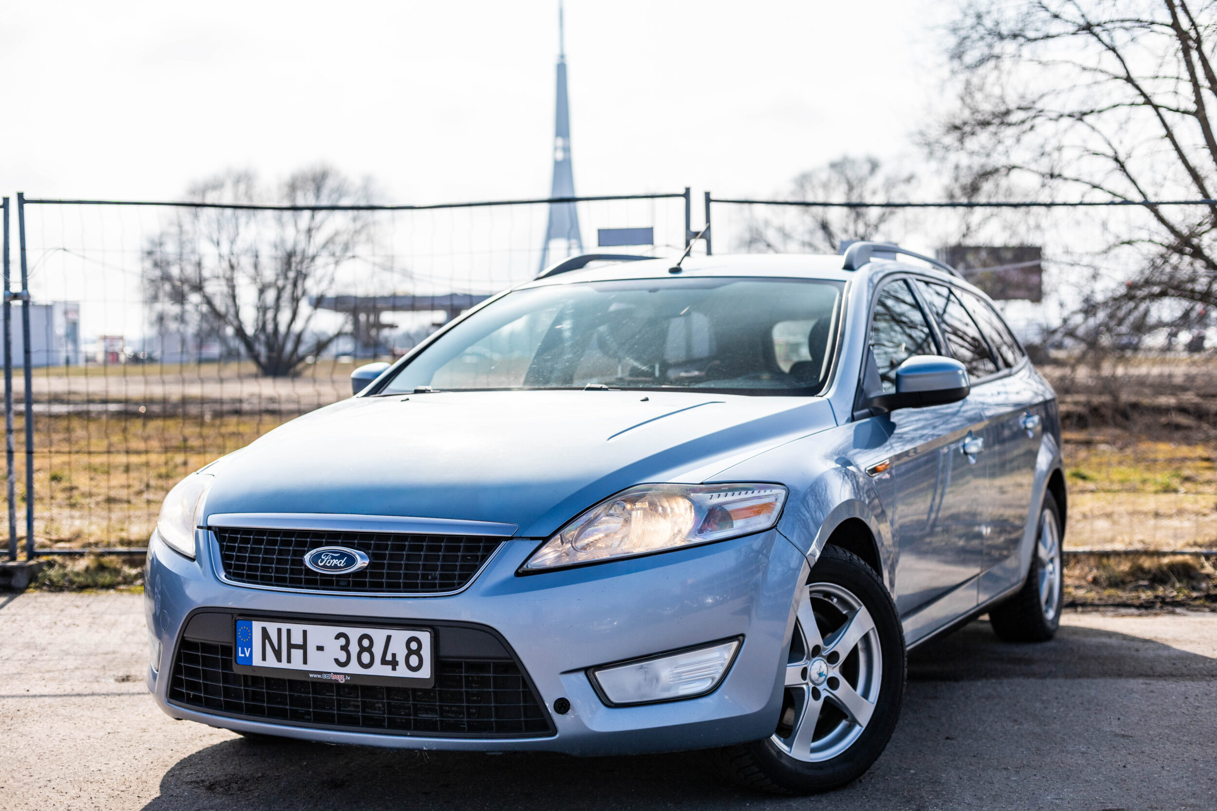 FORD MONDEO