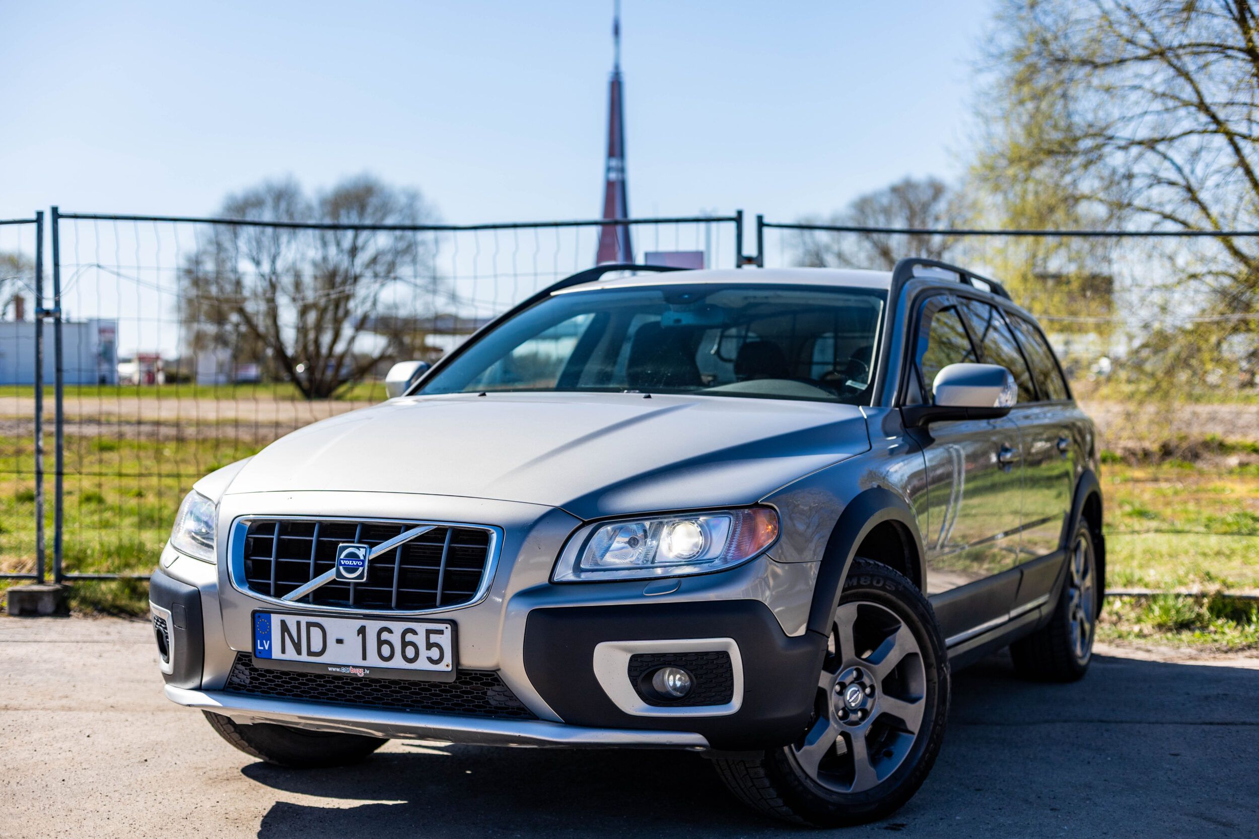 VOLVO XC70