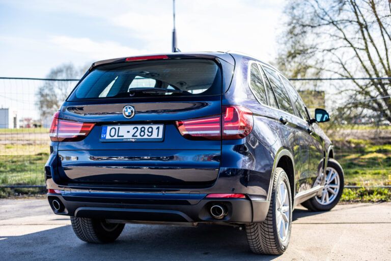 BMW X5 – 7