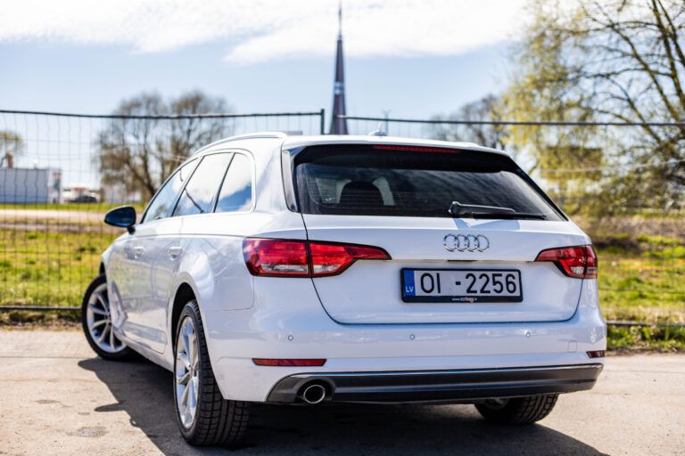 AUDI A4 AVANT – 6