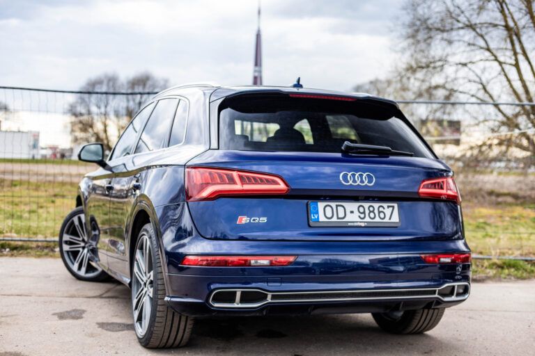 AUDI SQ5 – 6