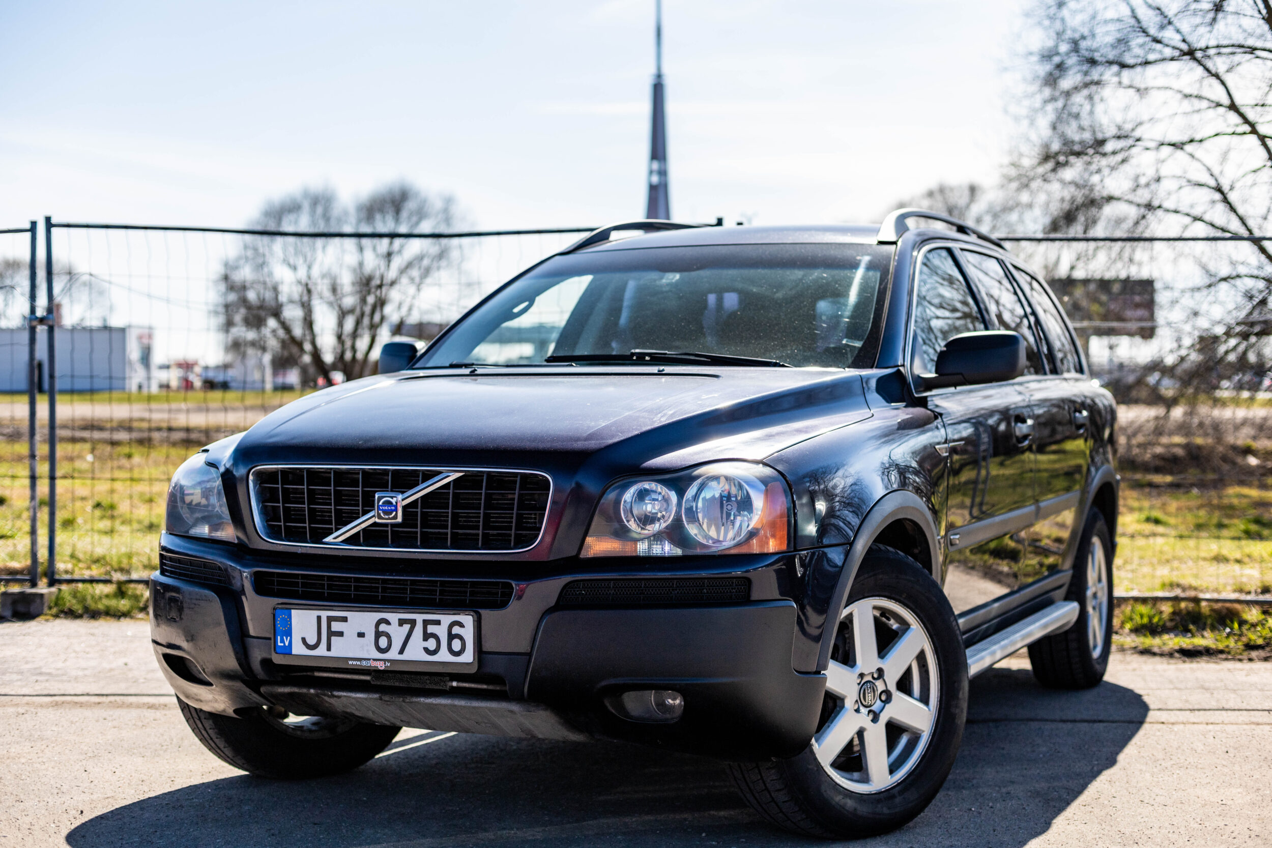 VOLVO XC90