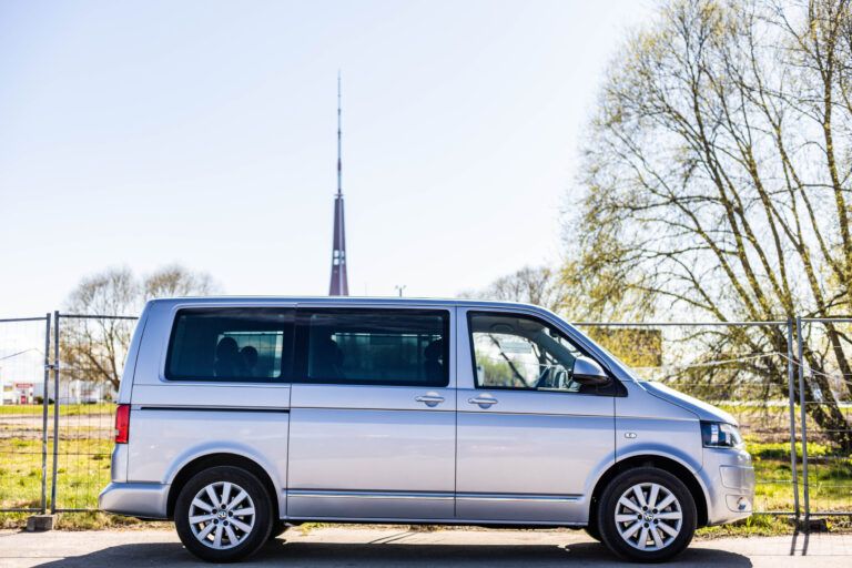 VW MULTIVAN – 5