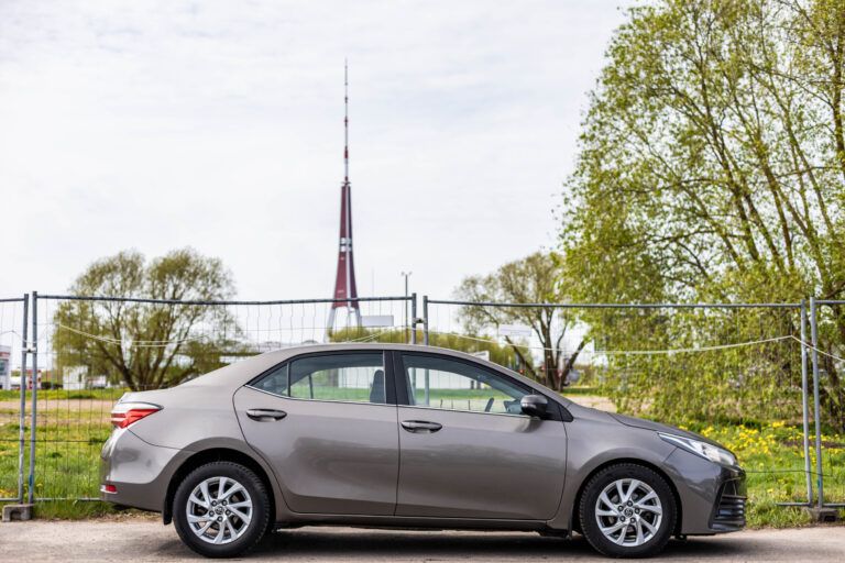 TOYOTA COROLLA – 5