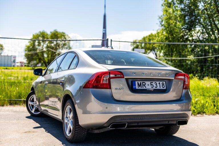 VOLVO S60 – 6