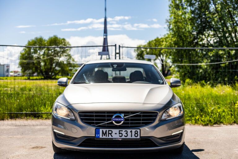 VOLVO S60 – 2