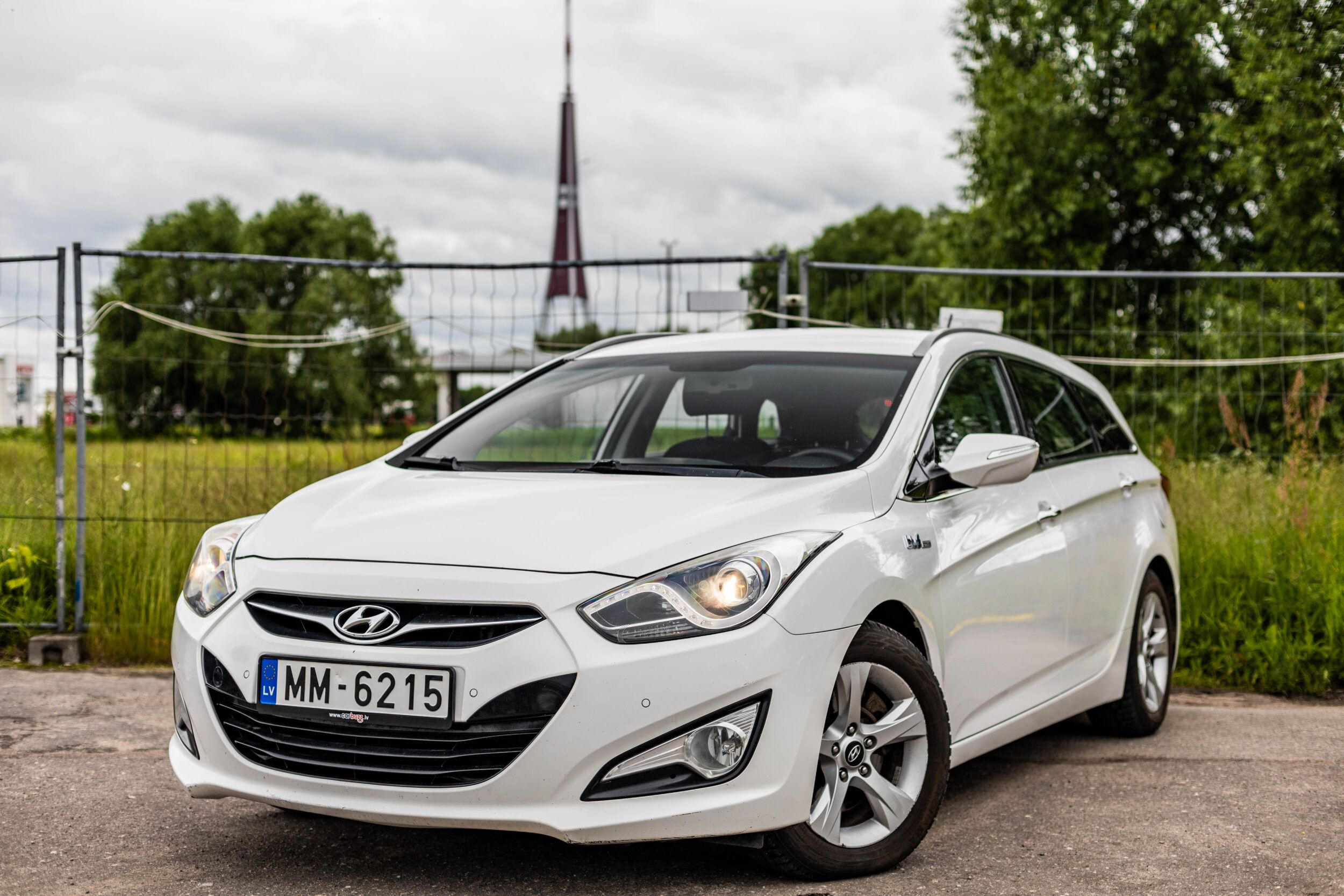 HYUNDAI I40