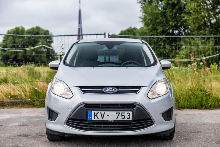 FORD GRAND C-MAX – 3