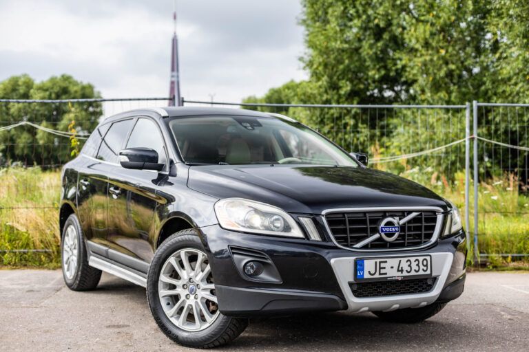 VOLVO XC60 – 2