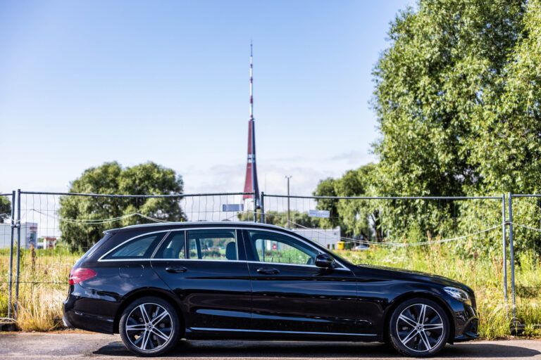 MERCEDES BENZ C160 – 5