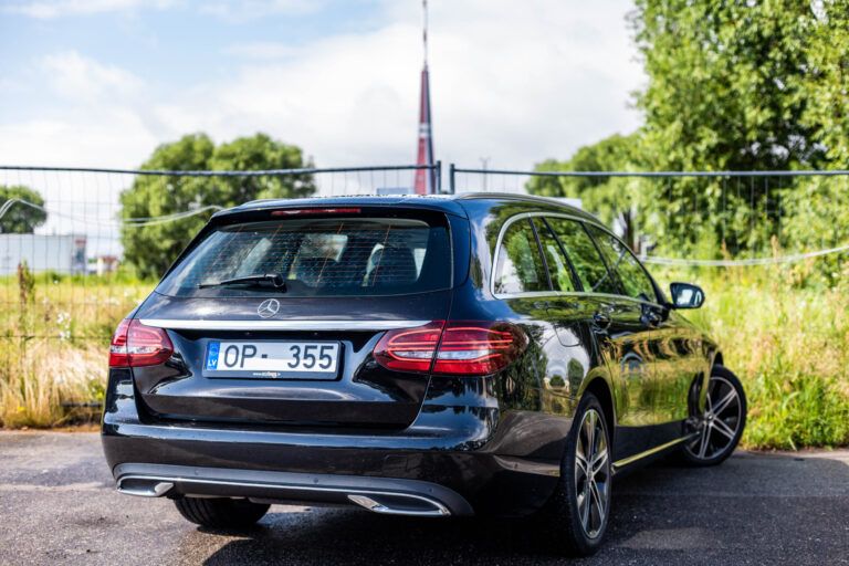 MERCEDES BENZ C160 – 7