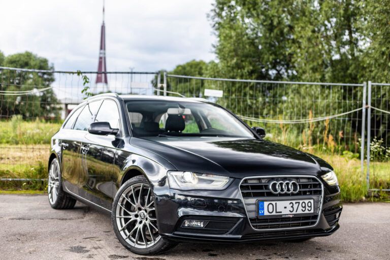 AUDI A4 AVANT – 2