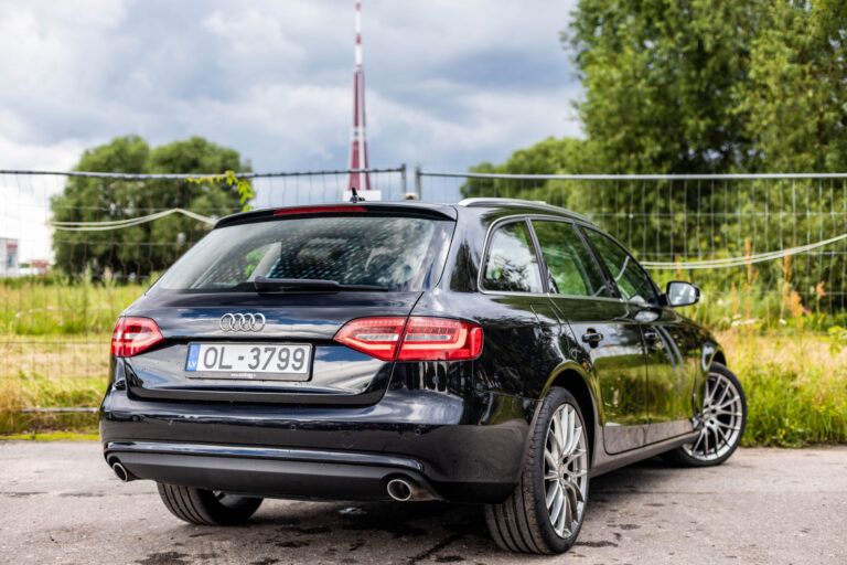 AUDI A4 AVANT – 7