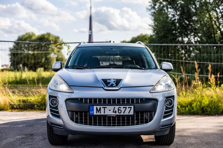 PEUGEOT 4007 – 3