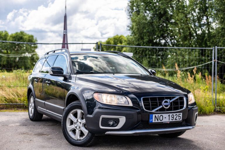 VOLVO XC70 – 3