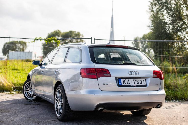 AUDI A6 – 6