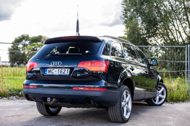 AUDI Q7 – 7