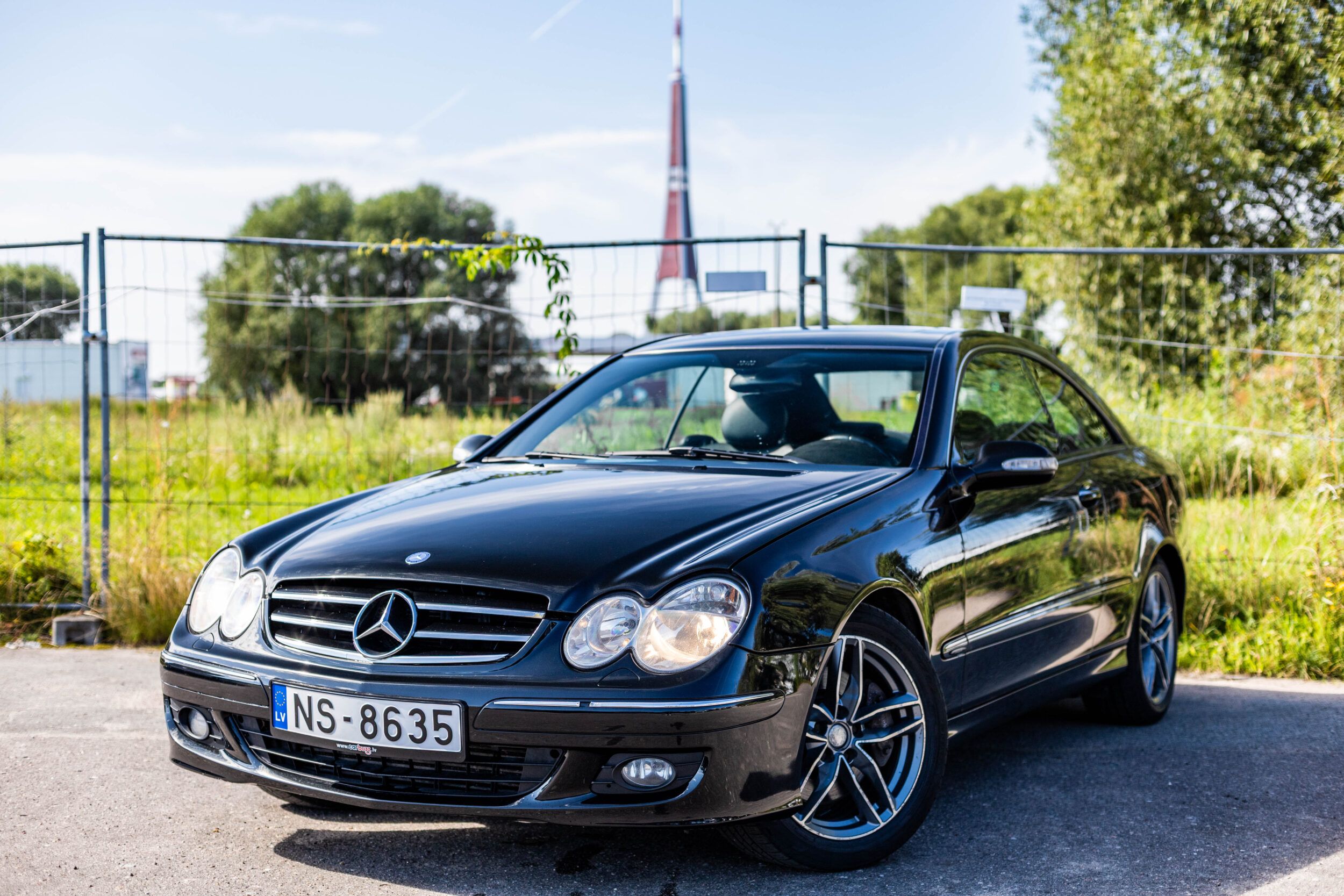 MERCEDES BENZ CLK320