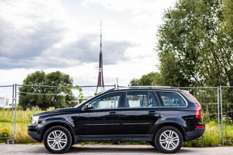 VOLVO XC90 – 4