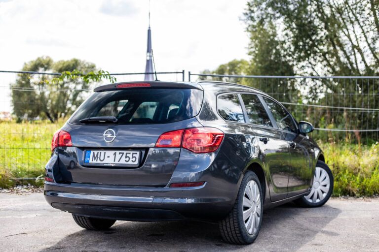 OPEL ASTRA SPORTS TOURER – 7