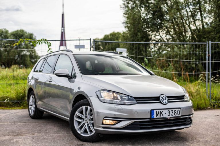 VW GOLF – 2