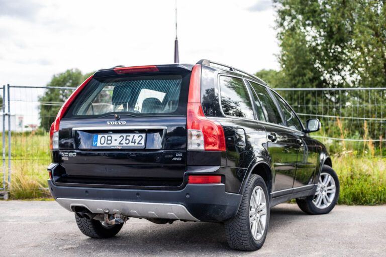 VOLVO XC90 – 7