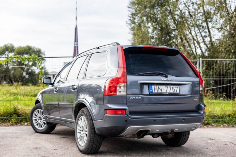 VOLVO XC90 – 7