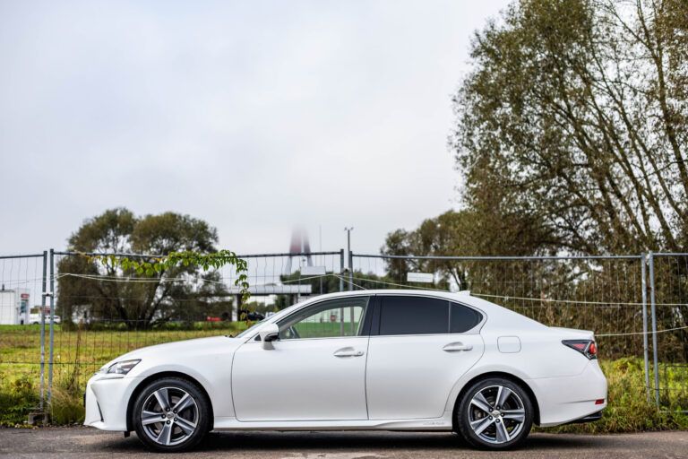 LEXUS GS 300H – 4