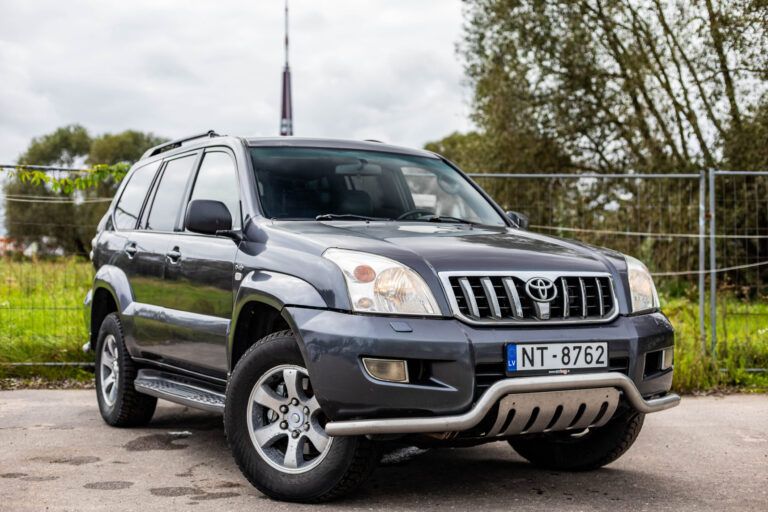 TOYOTA LAND CRUISER – 2