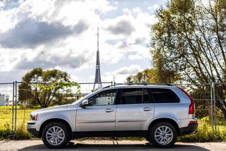 VOLVO XC90 – 4