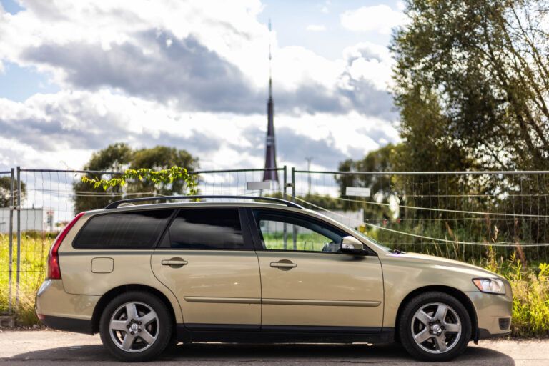 VOLVO V50 – 5