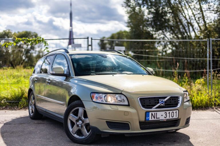VOLVO V50 – 3