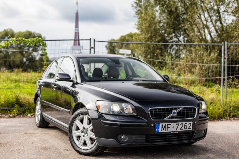 VOLVO S40 – 3