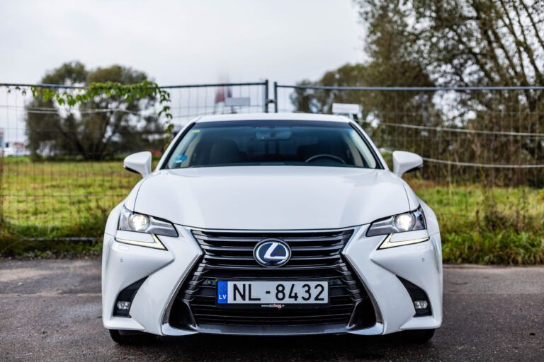 LEXUS GS 300H – 3
