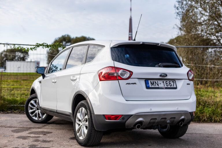FORD KUGA – 6