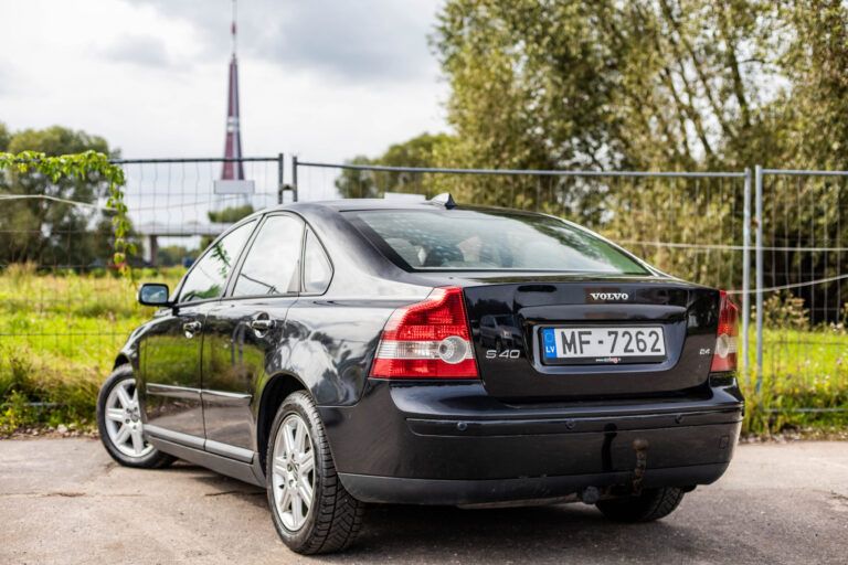 VOLVO S40 – 7