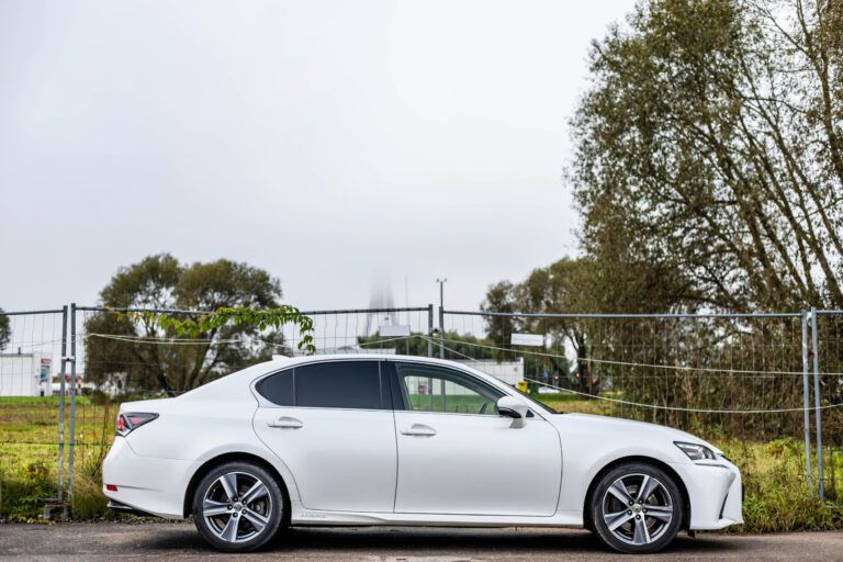 LEXUS GS 300H – 5