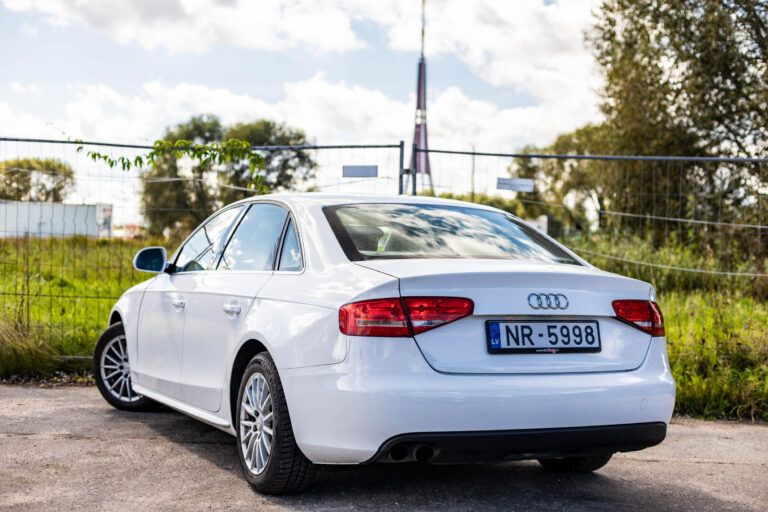 AUDI A4 – 6