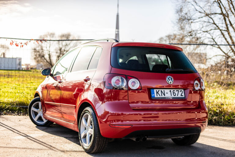 VW GOLF PLUS – 6