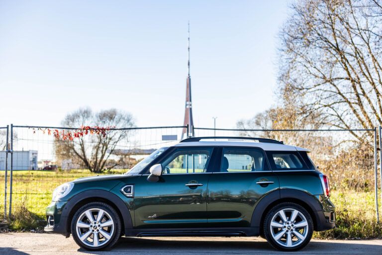 MINI COUNTRYMAN COOPER SD ALL4 – 4