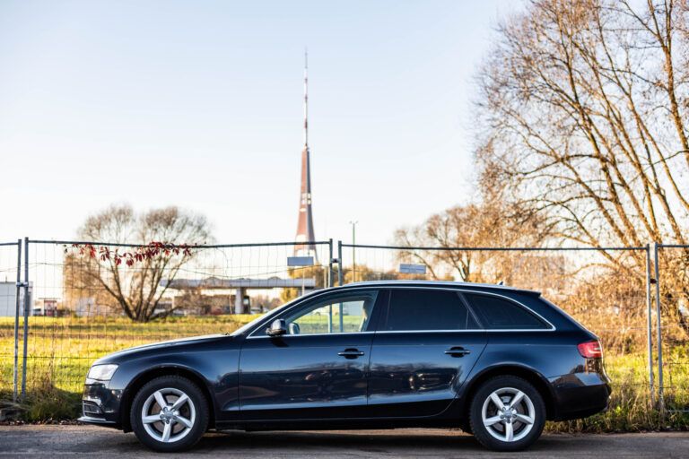 AUDI A4 AVANT – 4